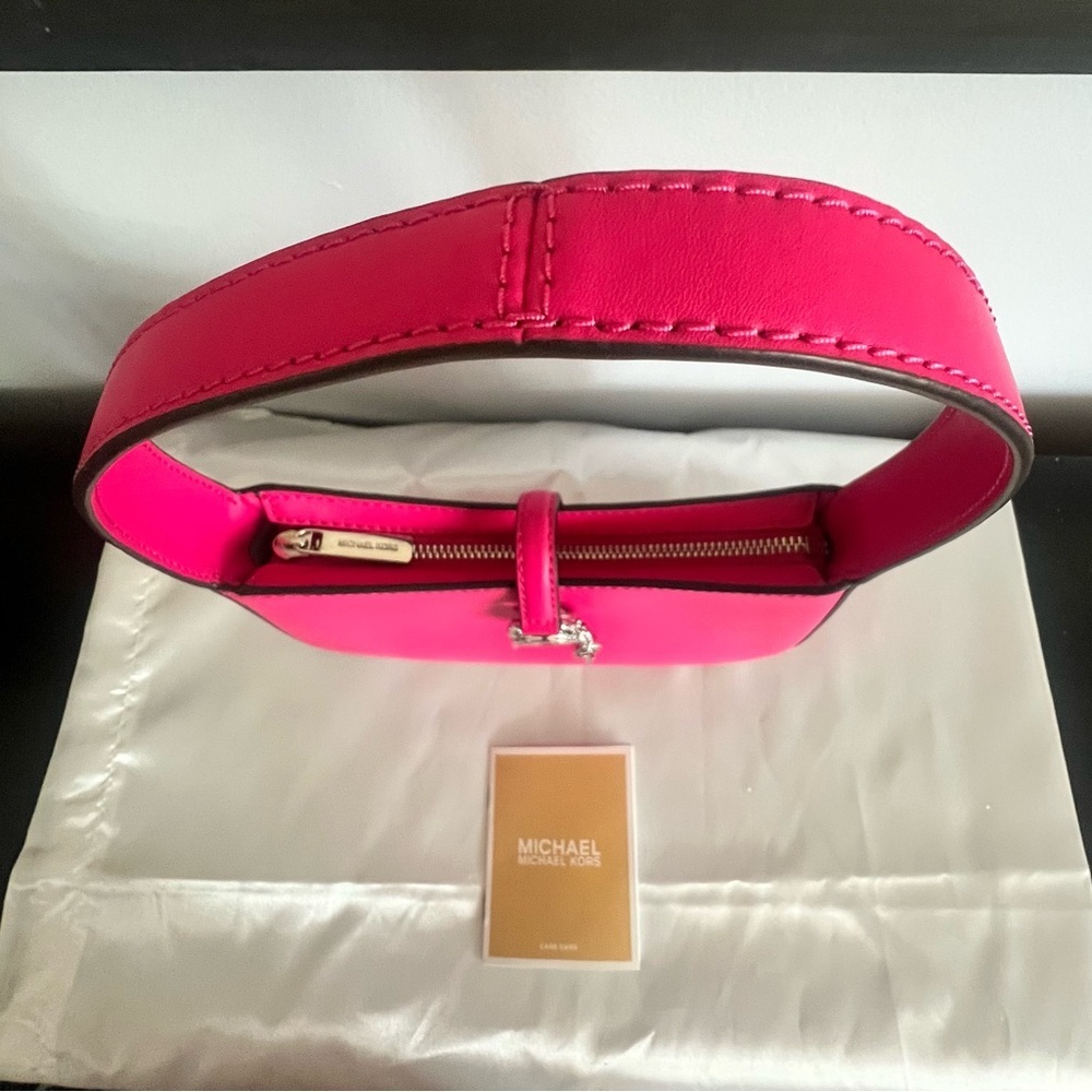Michael Kors Lyra Small Leather Pouchette Bag - Picture 5 of 6